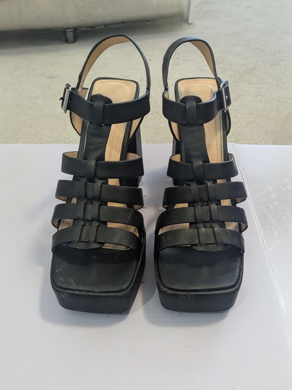 Women’s Black Strappy Block Heel Sandals - Picture 2 of 2